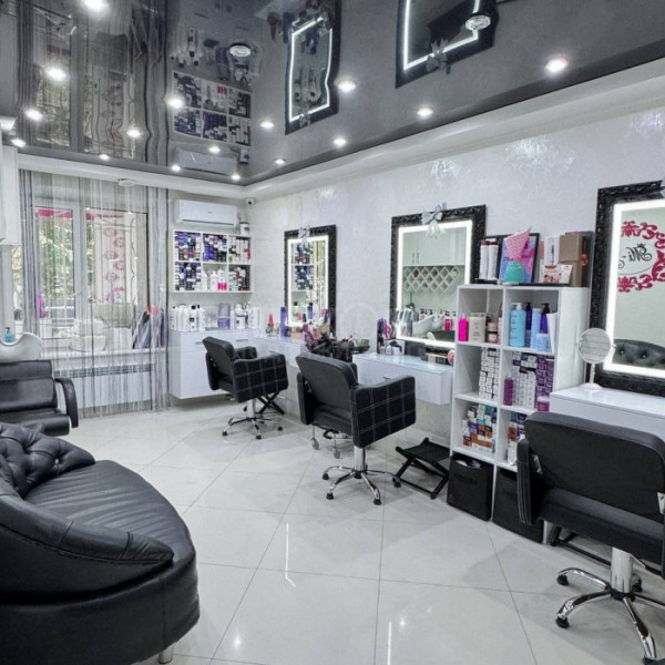 Фото Студия Красоты 59м2 ул. Луначарского Центр Города