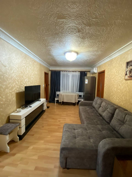 Фото Краснодон, 3х-комнатная квартира, ул. Первоконная, д. 49