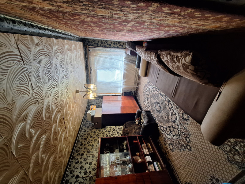 Фото Продаётся 2-комнатная квартира в городе Брянка, микрорайон Тополь, дом 43.