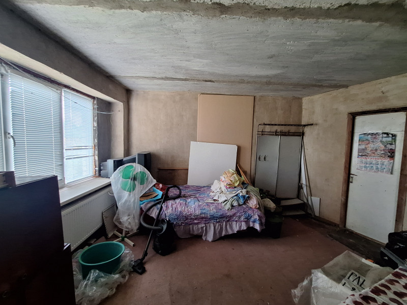 Фото Продаётся 2-комнатная квартира в городе Брянка, микрорайон Тополь, дом 43.