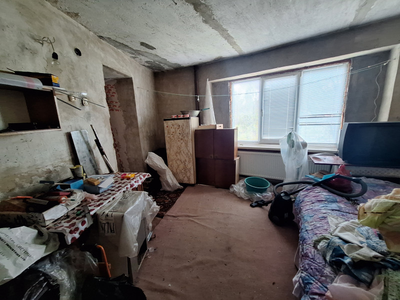 Фото Продаётся 2-комнатная квартира в городе Брянка, микрорайон Тополь, дом 43.