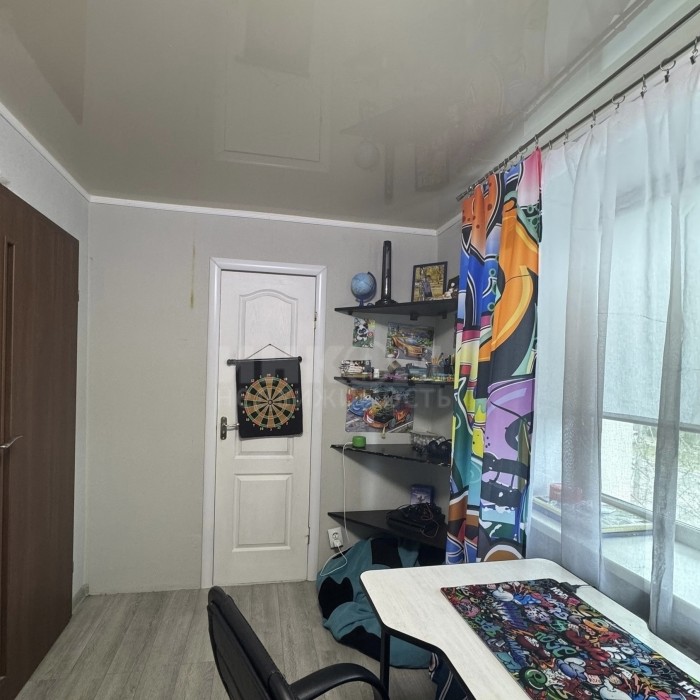 Фото Продам 2к квартиру на кв. Луганский 3/5эт ремонт