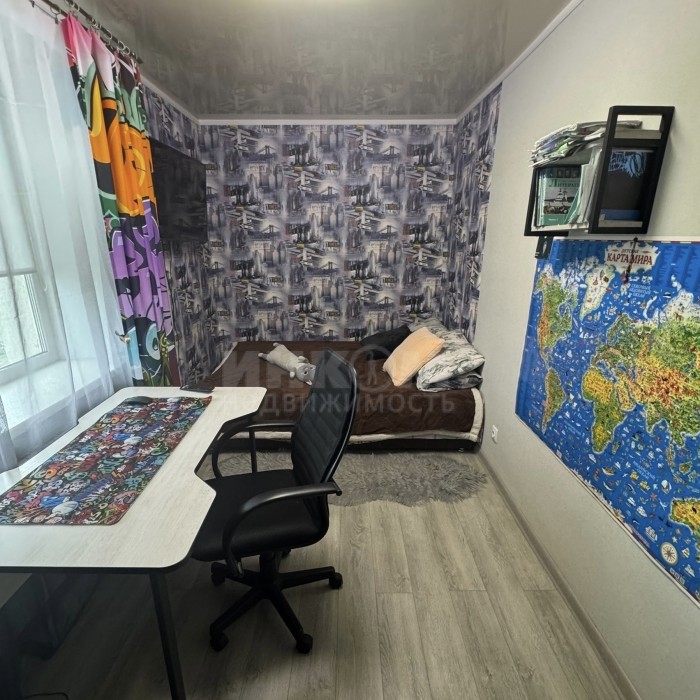 Фото Продам 2к квартиру на кв. Луганский 3/5эт ремонт