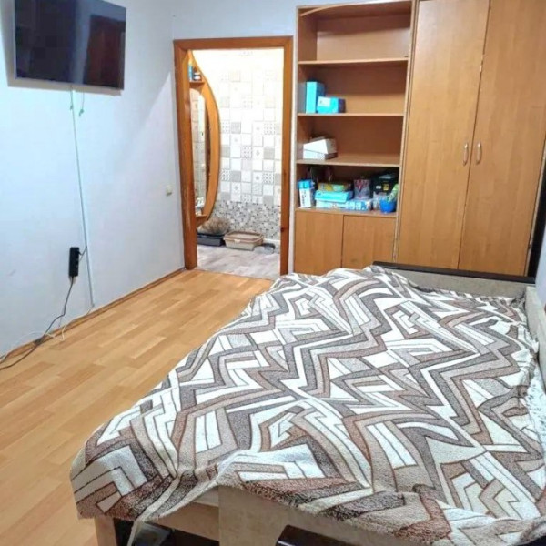 Продам 2-комн квартиру на кв Левченко, 5/5 эт. г. Луганск