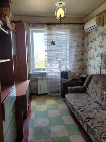 Фото Продаётся трёхкомнатная квартира, 52,9 м²