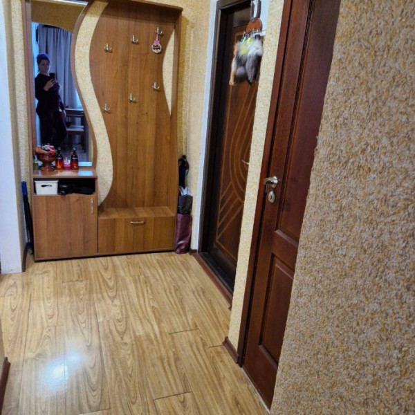 Фото Продам 3-х комн квартиру с АО в городе Луганск квартал Комарова