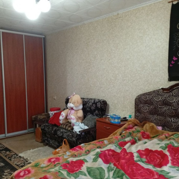 Фото Продам 2-х комн квартиру в г. Луганск кв. Комарова