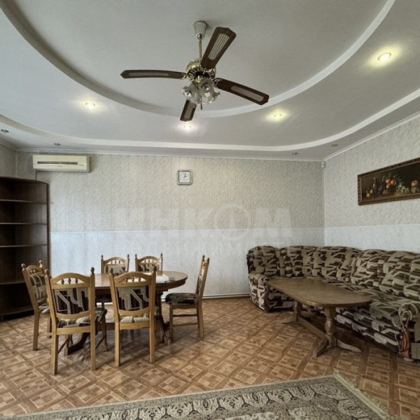 Фото Продам дом рн Атриума ,418м2, 15 соток земли