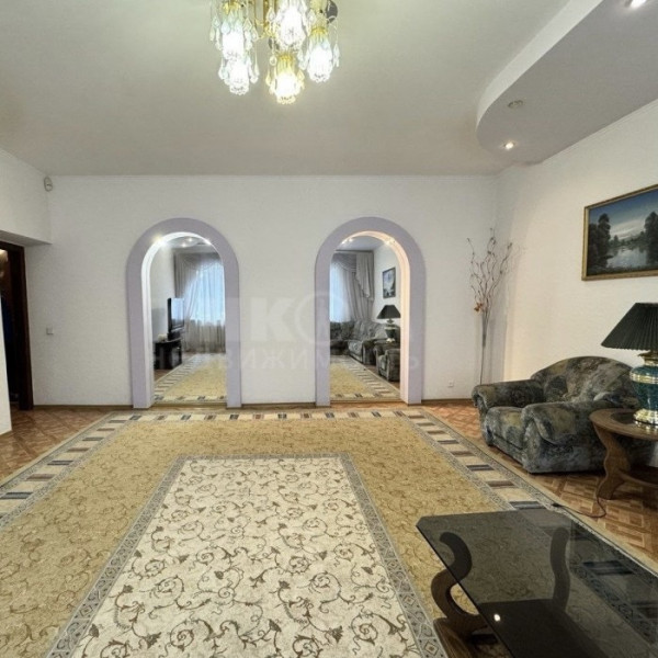 Фото Продам дом рн Атриума ,418м2, 15 соток земли