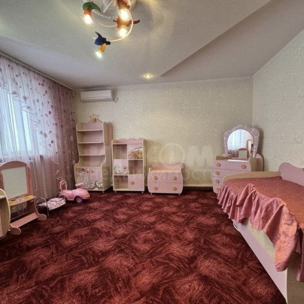 Фото Продам дом рн Атриума ,418м2, 15 соток земли