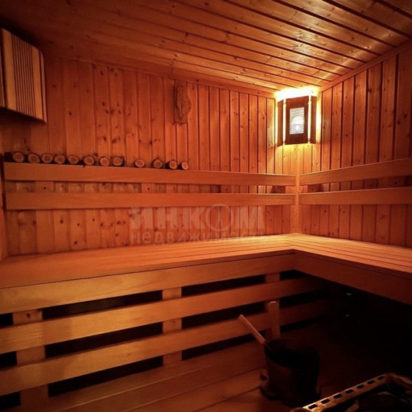 Фото Продам дом рн Атриума ,418м2, 15 соток земли