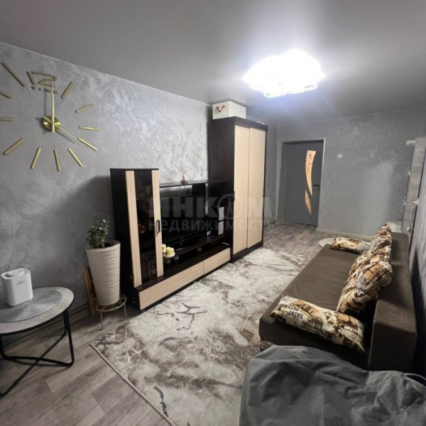 Фото Продам 3-х комн квартиру с АО в г.Луганск, ул. 50 Лет Обороны Луганска