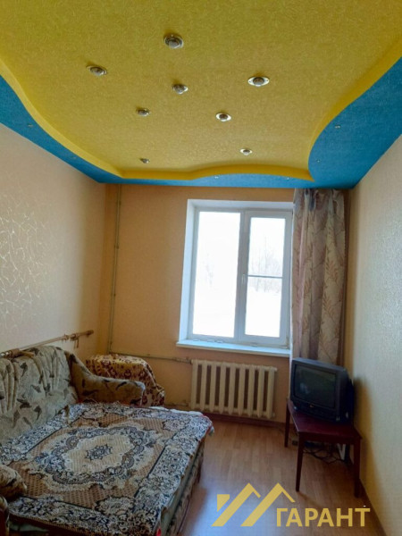 Фото 2-к квартира сталинка г.Алчевск#1238