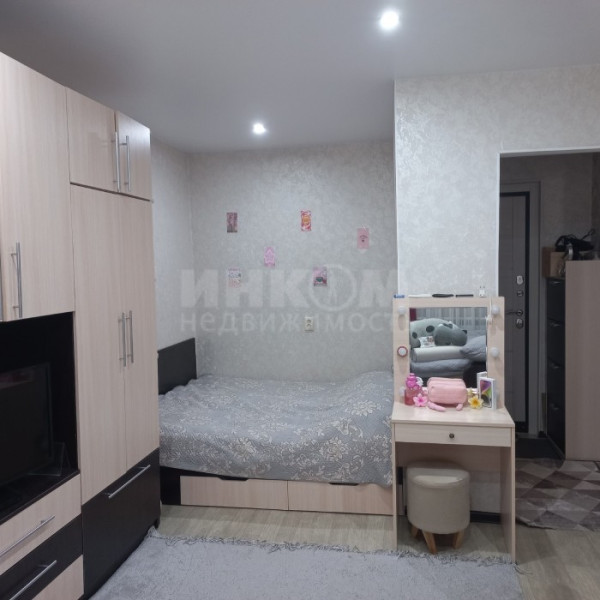 Фото Продам 1к Ленинского Комсомола 8в