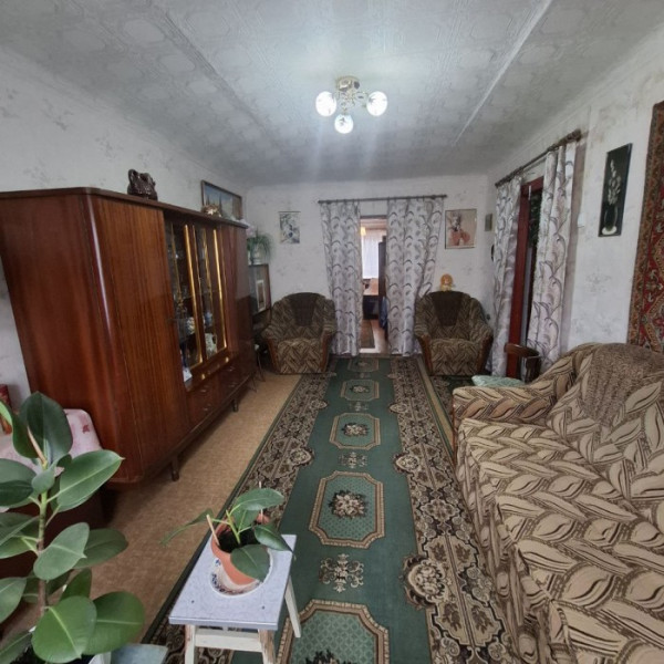 Фото Продам 2-х ком квартиру на кв. Щербакова