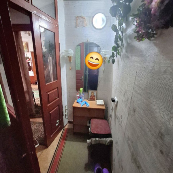 Фото Продам 2-х ком квартиру на кв. Щербакова