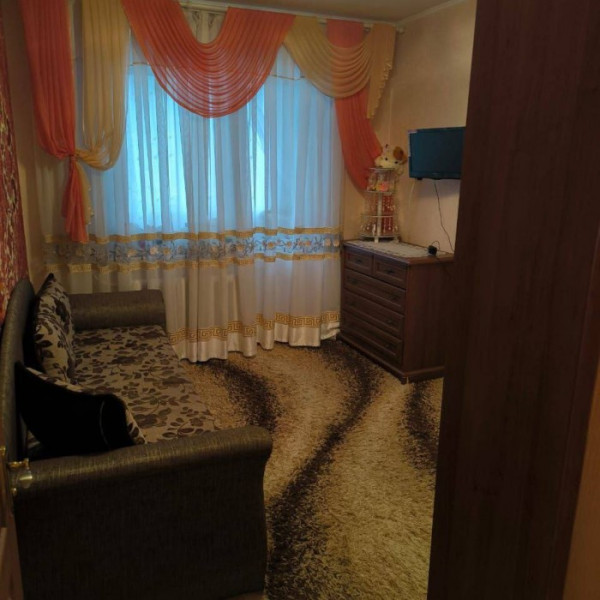 Фото Продам 3-х комн квартиру в г.Луганск кв.Волкова