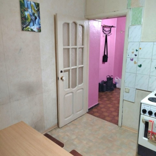 Фото Продам 1-комн квартиру на кв. Восточный г. Луганск.