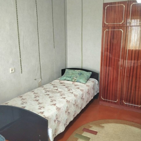 Фото Продам 1-комн квартиру на кв. Восточный г. Луганск.