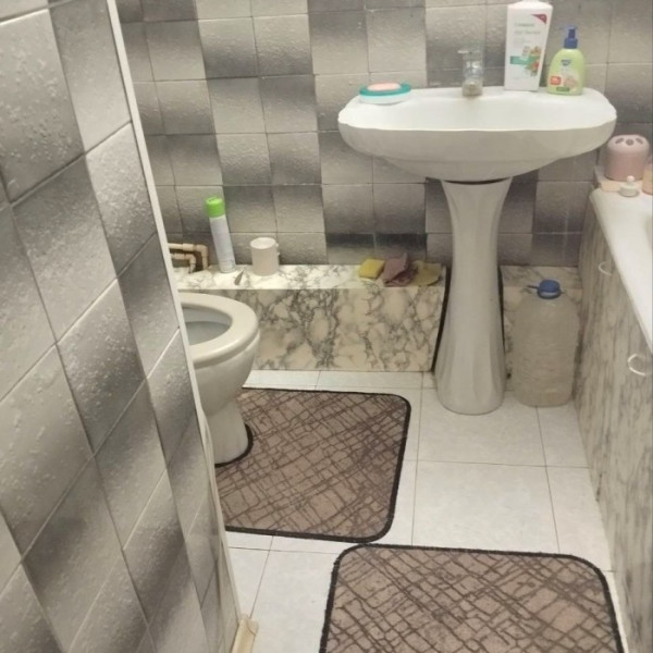 Фото Продам 1-комн квартиру на кв. Восточный г. Луганск.