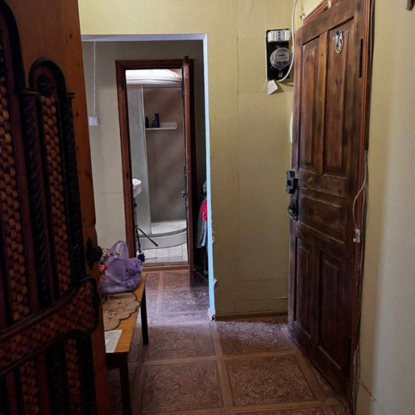 Фото Продам двухкомнатную квартиру, кв. Ватутина