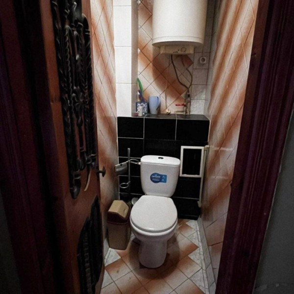 Фото Продам двухкомнатную квартиру, кв. Ватутина