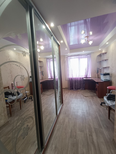 Фото №690 Продаётся 2-х комнатная квартира по ул. Ленинградской