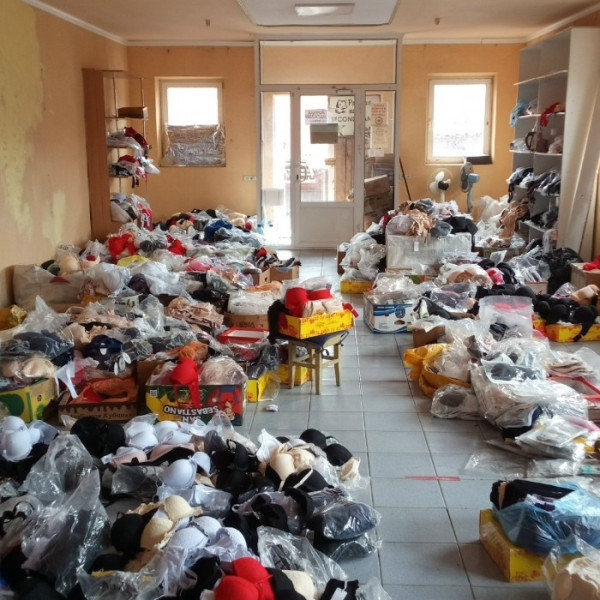 Фото № 3688 Продам магазин