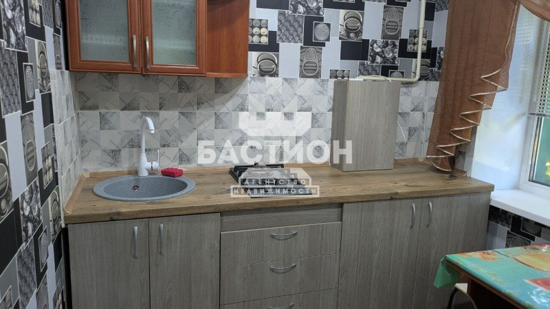 Фото 2-комнатная квартира, квартал Жукова, 3 ID:2148338