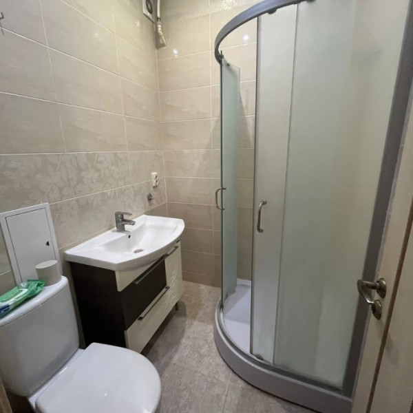 Фото Продам 2-х комнатную квартиру на кв. Алексеева