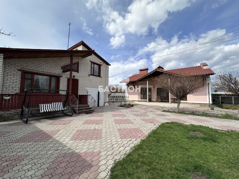 Фото Дом, Россия муниципальный округ Станично Луганское село Валуйское, Октябрьская улица ID:2121416