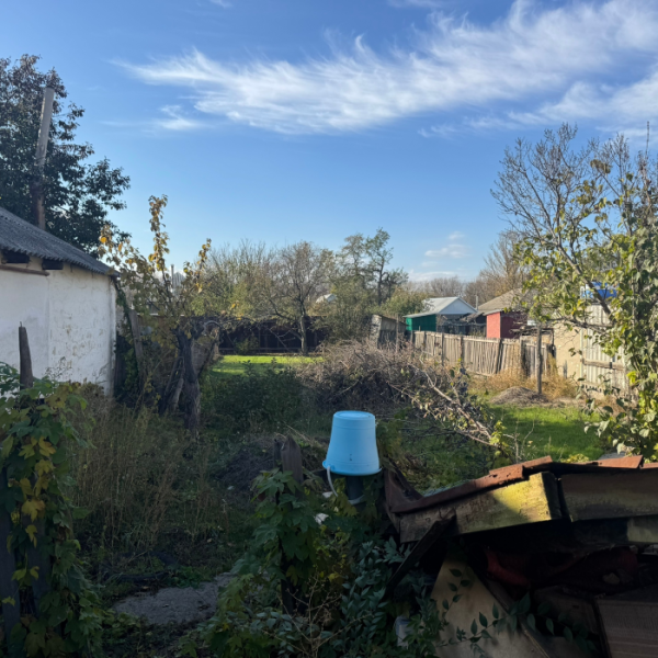 Фото Продам флигель в Луганске, пос. Тельмана