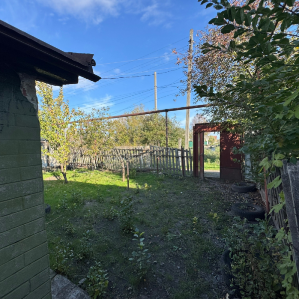 Фото Продам флигель в Луганске, пос. Тельмана