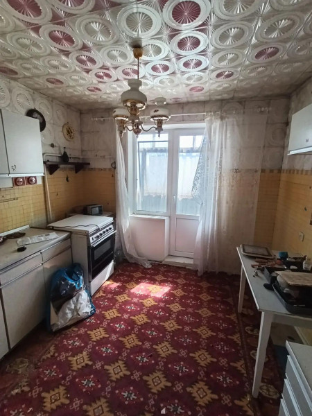Фото Продаётся 3-комнатная квартира в городе Брянка, ул. Щетинина, д. 3