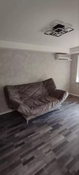 2-к квартира ул. Гмыри г. Алчевск #1050