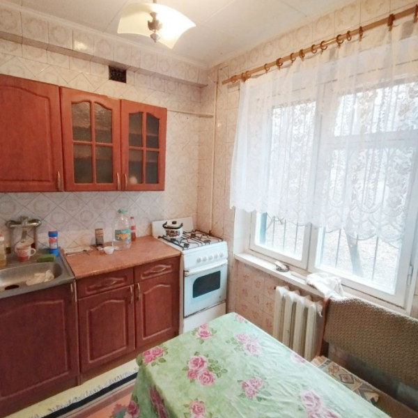 Продам 2- х комнатную квартиру на кв. Волкова