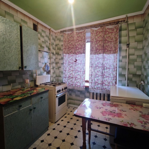 Продам 3к квартиру по ул.Осипенко 2/9эт