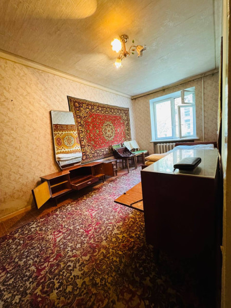 Фото 2-х комнатная квартира, кв. 50 лет обороны Луганска (Медгородок)
