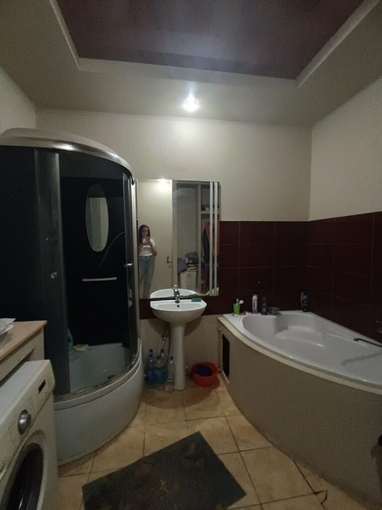 Фото №426 Продаётся Дом, ул. Днепропетровская, 3 мин до остановки