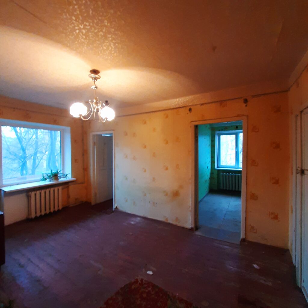 №302 Продаётся 3 комн. кв-ра, ул. Ленинградская, р-н Шпиля