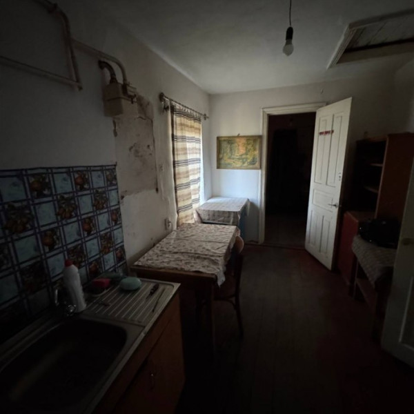 Фото Продам дом в Станице Луганской (р-н кв. Молодежный), площадь 77,5 кв.м