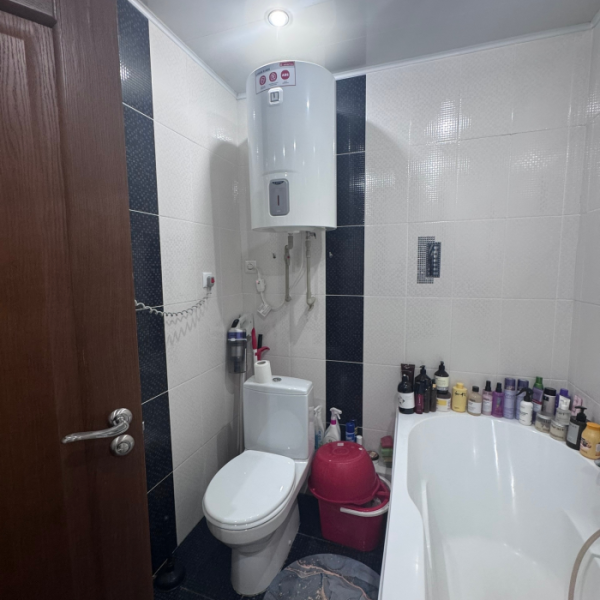 Фото Продам квартиру с евроремонтом 4/12эт 40м2