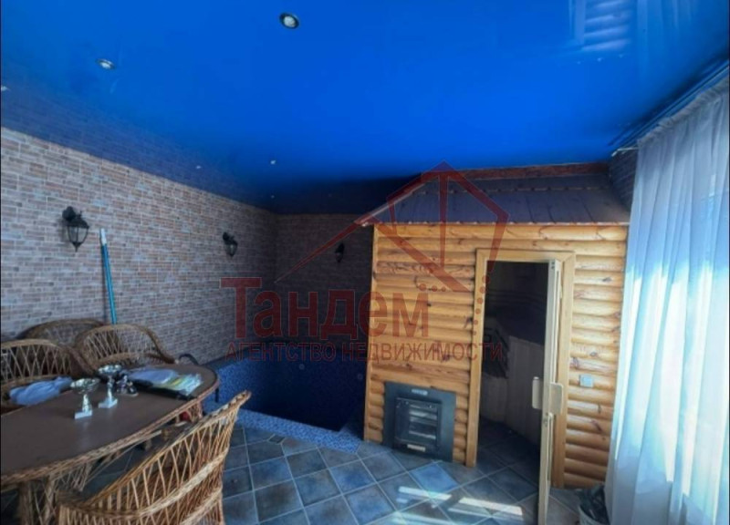 Дом 195м2 р-н Владимирского собора, участок 10 соток. - Объект №239