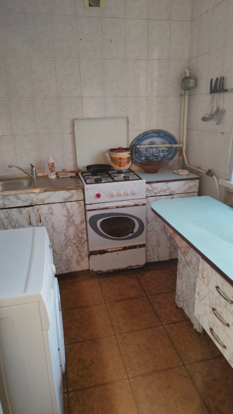 Фото Сдам 3-х комнатную квартиру на длительный срок (г. Стаханов, ул. Н. Курченко, дом 13)