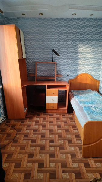 Фото Сдам 3-х комнатную квартиру на длительный срок (г. Стаханов, ул. Н. Курченко, дом 13)