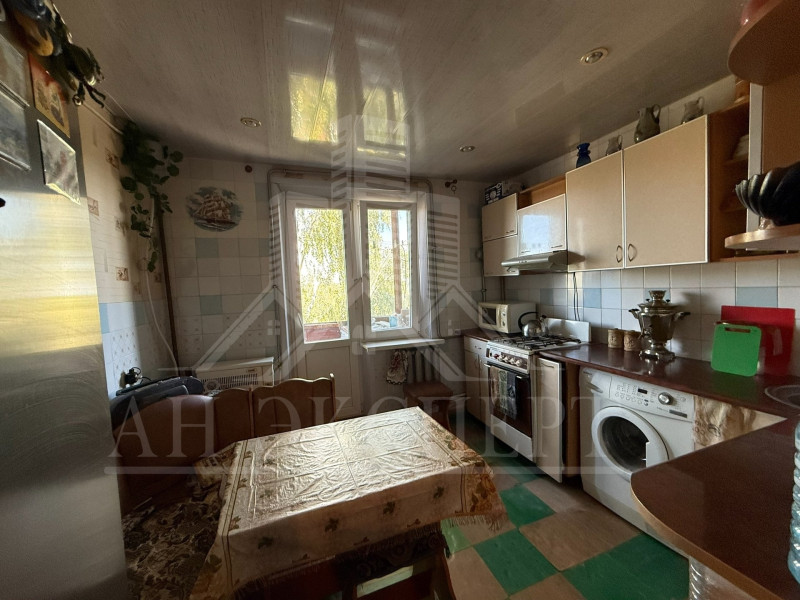 Фото Квартира г. Стаханов (ул. Мананкова, д. 2)