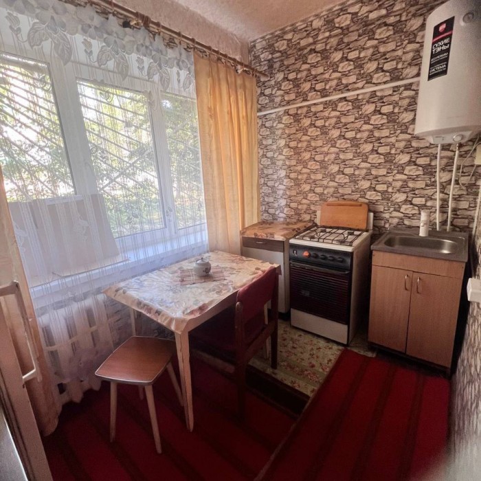 Сдам 1но комнатную квартиру кВ Ватутина