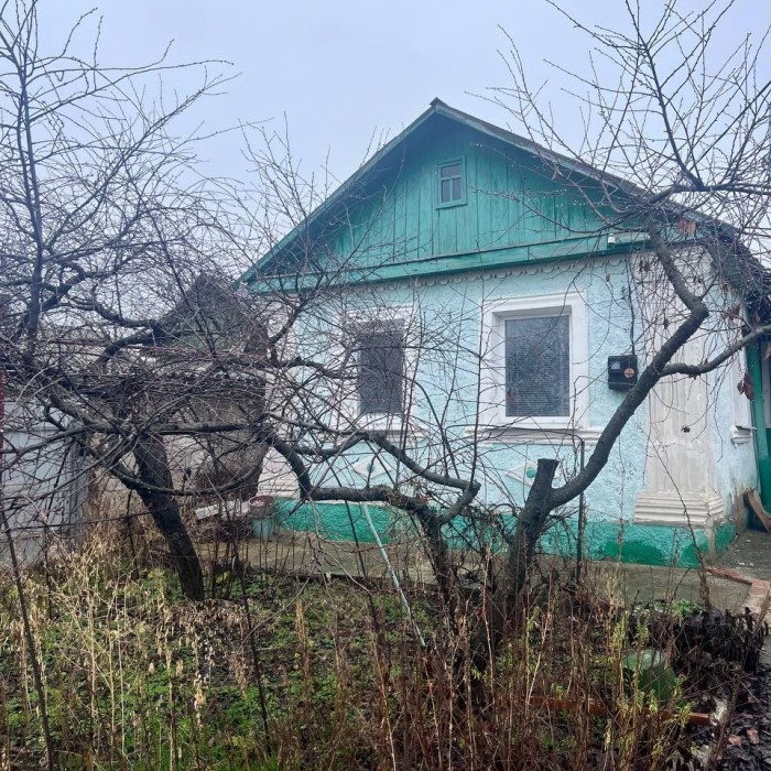Продам небольшой дом, посёлок Тельмана, ул. Докучаева.