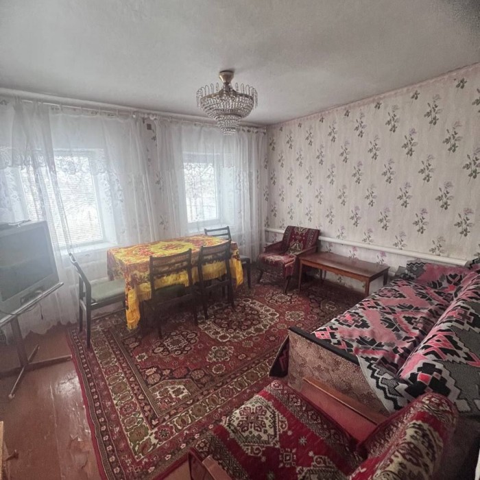 Фото Продам небольшой дом, посёлок Тельмана, ул. Докучаева.
