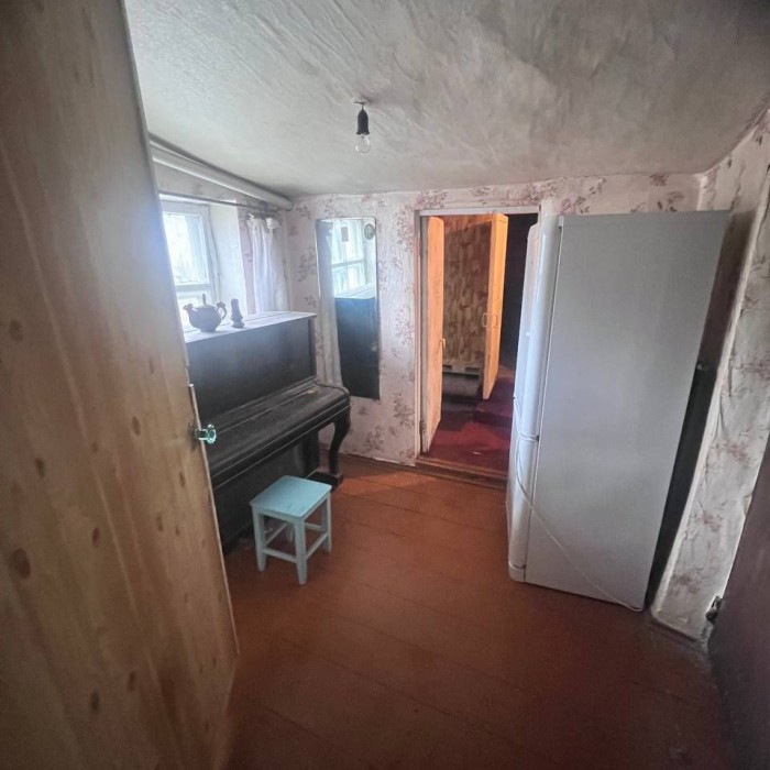 Фото Продам небольшой дом, посёлок Тельмана, ул. Докучаева.